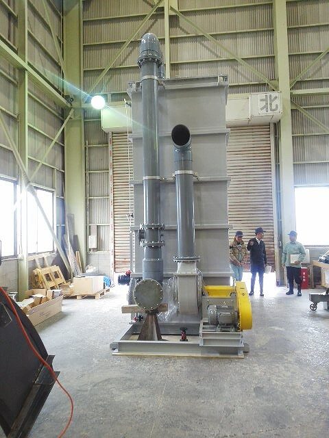 スクラバー装置製作（白煙除去）